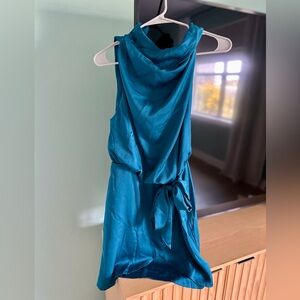 Elegant Teal Sleeveless Dress